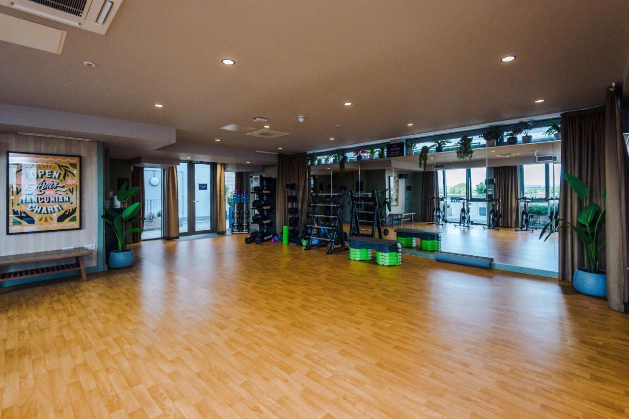 Hilltop Serviced Apartments - Ancoats Manchester Exteriör bild