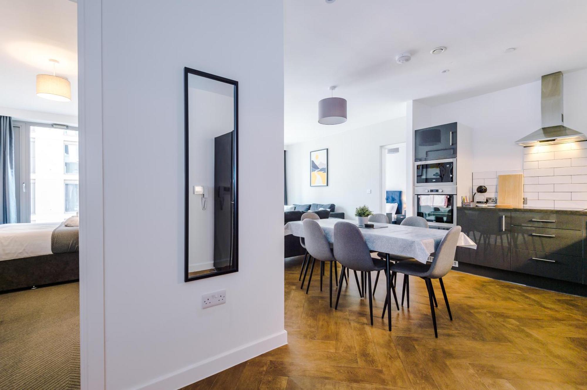 Hilltop Serviced Apartments - Ancoats Manchester Exteriör bild
