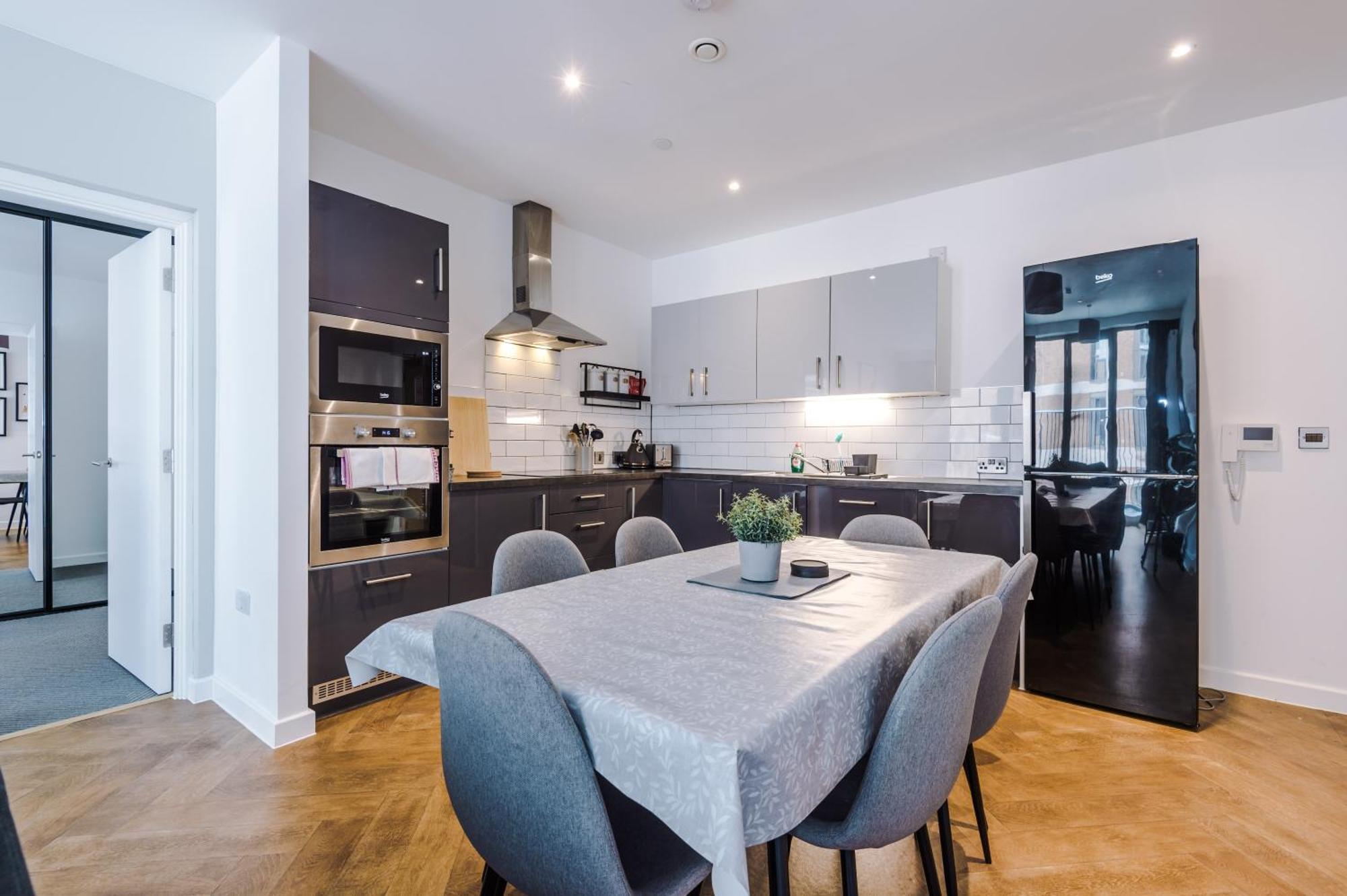 Hilltop Serviced Apartments - Ancoats Manchester Exteriör bild
