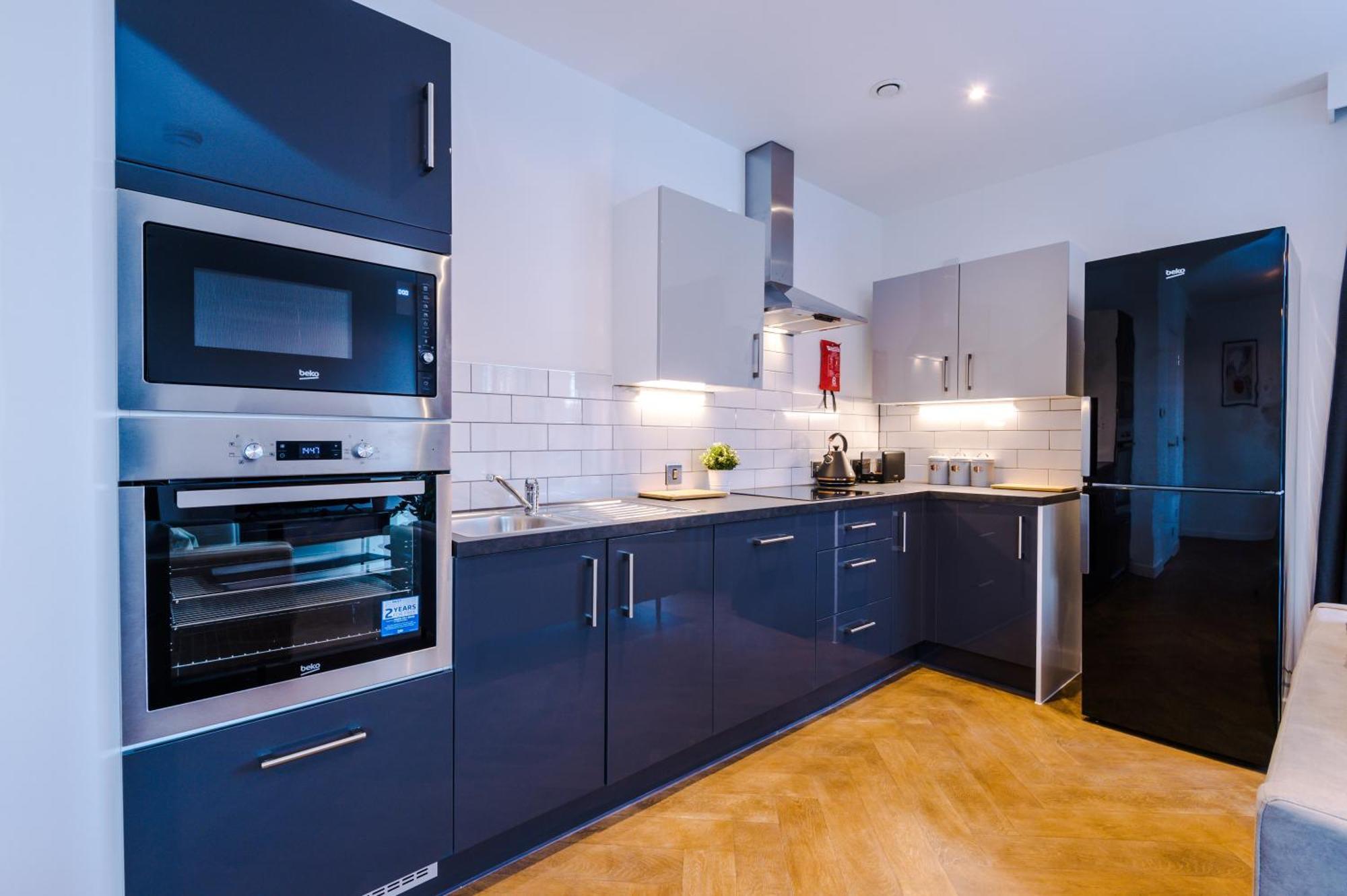 Hilltop Serviced Apartments - Ancoats Manchester Exteriör bild