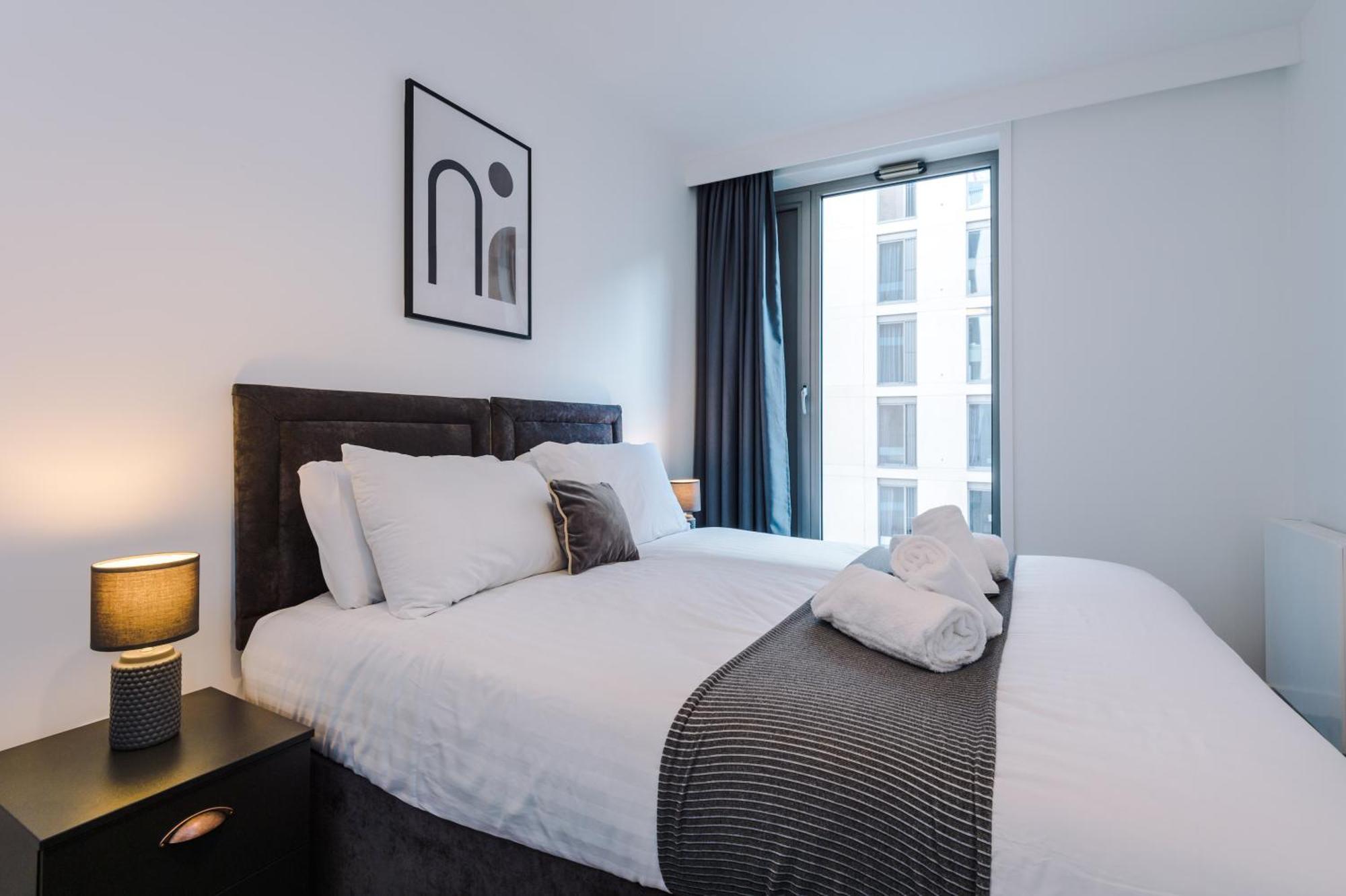 Hilltop Serviced Apartments - Ancoats Manchester Exteriör bild